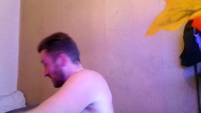 Keviiios live cam on Cam4