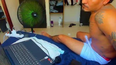 KevinFOX23cms live cam on Cam4
