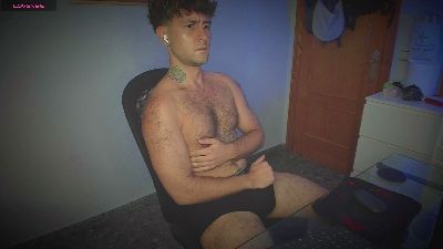 KevinGorgeous live cam on Cam4