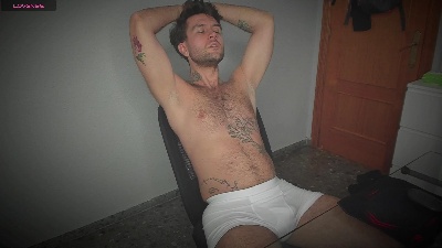 KevinGorgeous live cam on Cam4