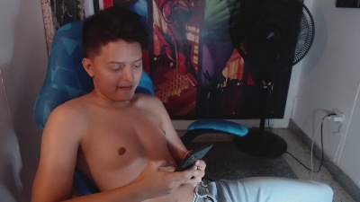 Kevin_Charless live cam on Cam4