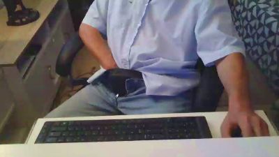 Kevinareux60 live cam on Cam4