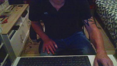 Kevinareux60 live cam on Cam4