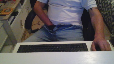 Kevinareux60 live cam on Cam4