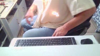 Kevinareux60 live cam on Cam4
