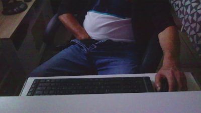 Kevinareux60 live cam on Cam4