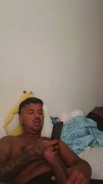 Kevinpasion live cam on Cam4
