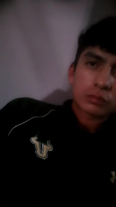 Kevpitudo22 live cam on Cam4