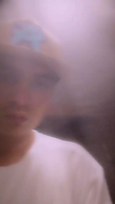 Kevpitudo22 live cam on Cam4