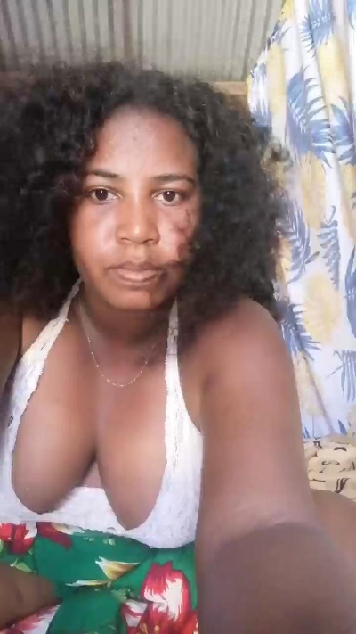 Keyshie586 live cam on Cam4