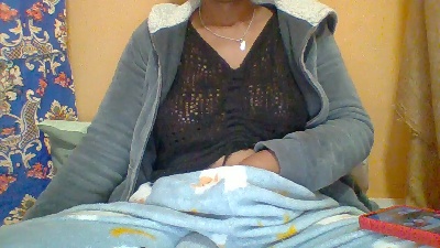 Keyshie586 live cam on Cam4