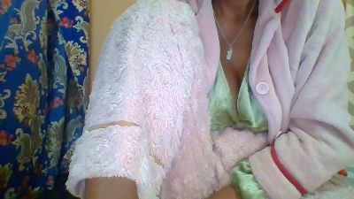 Keyshie586 live cam on Cam4