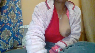 Keyshie586 live cam on Cam4