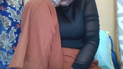 Keyshie586 live cam on Cam4