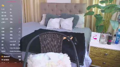 Khalia_ live cam on Cam4