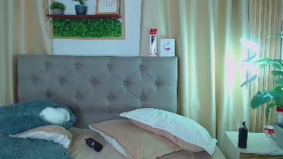 Khalia_ live cam on Cam4
