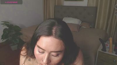 Khalia_ live cam on Cam4