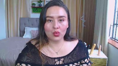 Khalia_ live cam on Cam4
