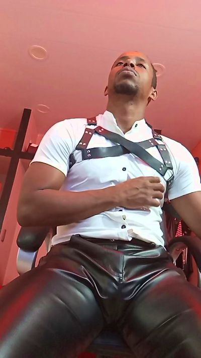 Khalifa_Hunter live cam on Cam4