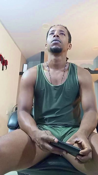 Khalifa_Hunter live cam on Cam4