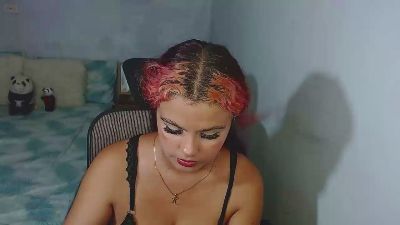KhloeRoux live cam on Cam4