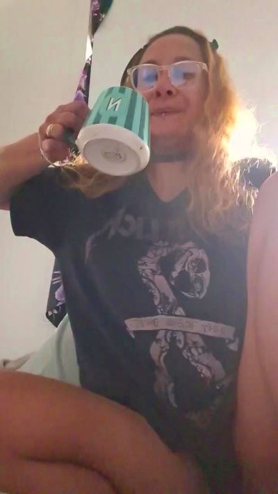 Ki_nooks live cam on Cam4