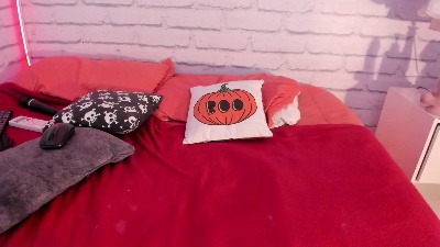 KiaTDH live cam on Cam4