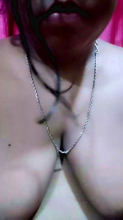 Kiara live cam on Cam4