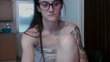 KiaraLewis live cam on Cam4