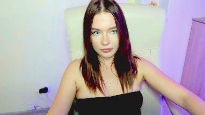 KiaraTease live cam on Cam4