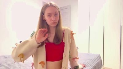 KieraLasaint live cam on Cam4