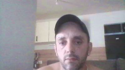 Kiffeur_81 live cam on Cam4