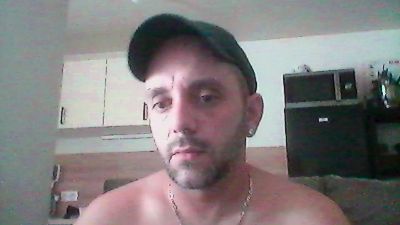 Kiffeur_81 live cam on Cam4