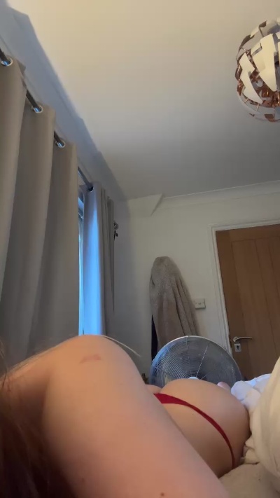 Kiiiiiiixj live cam on Cam4