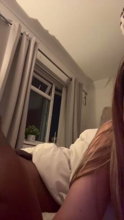 Kiiiiiiixj live cam on Cam4