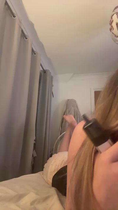 Kiiiiiiixj live cam on Cam4