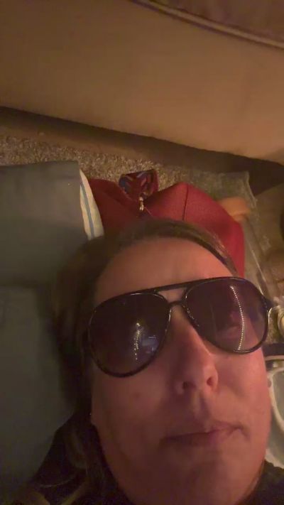 Kikilarue732 live cam on Cam4