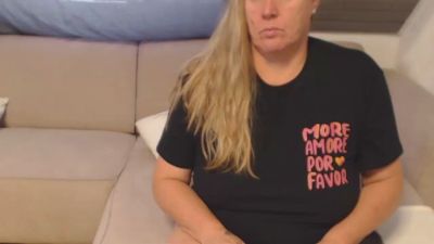 KimMitch live cam on Cam4