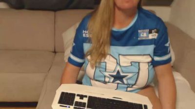 KimMitch live cam on Cam4