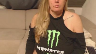 KimMitch live cam on Cam4