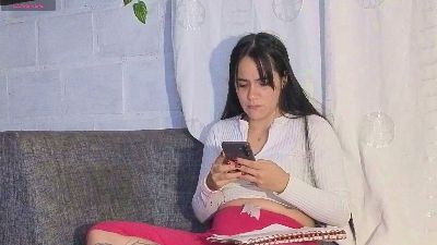 Kimandyuk live cam on Cam4