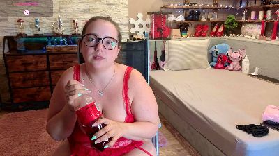 KimberlyCaprice live cam on Cam4