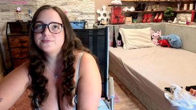 KimberlyCaprice live cam on Cam4