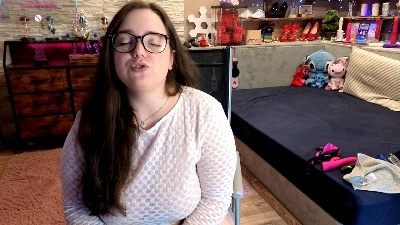 KimberlyCaprice live cam on Cam4