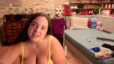 KimberlyCaprice live cam on Cam4