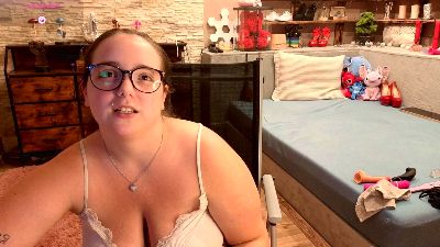 KimberlyCaprice live cam on Cam4
