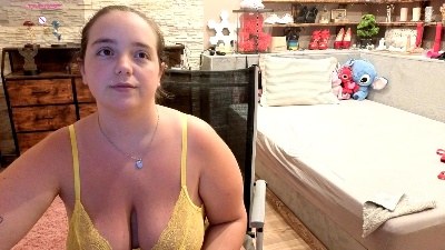 KimberlyCaprice live cam on Cam4