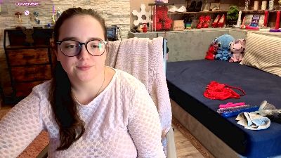 KimberlyCaprice live cam on Cam4