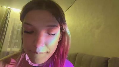 KimberlyVong live cam on Cam4