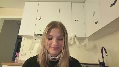 KimberlyVong live cam on Cam4